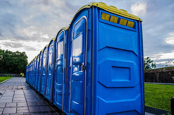 Portable Toilet Options We Offer in Broken Bow, NE